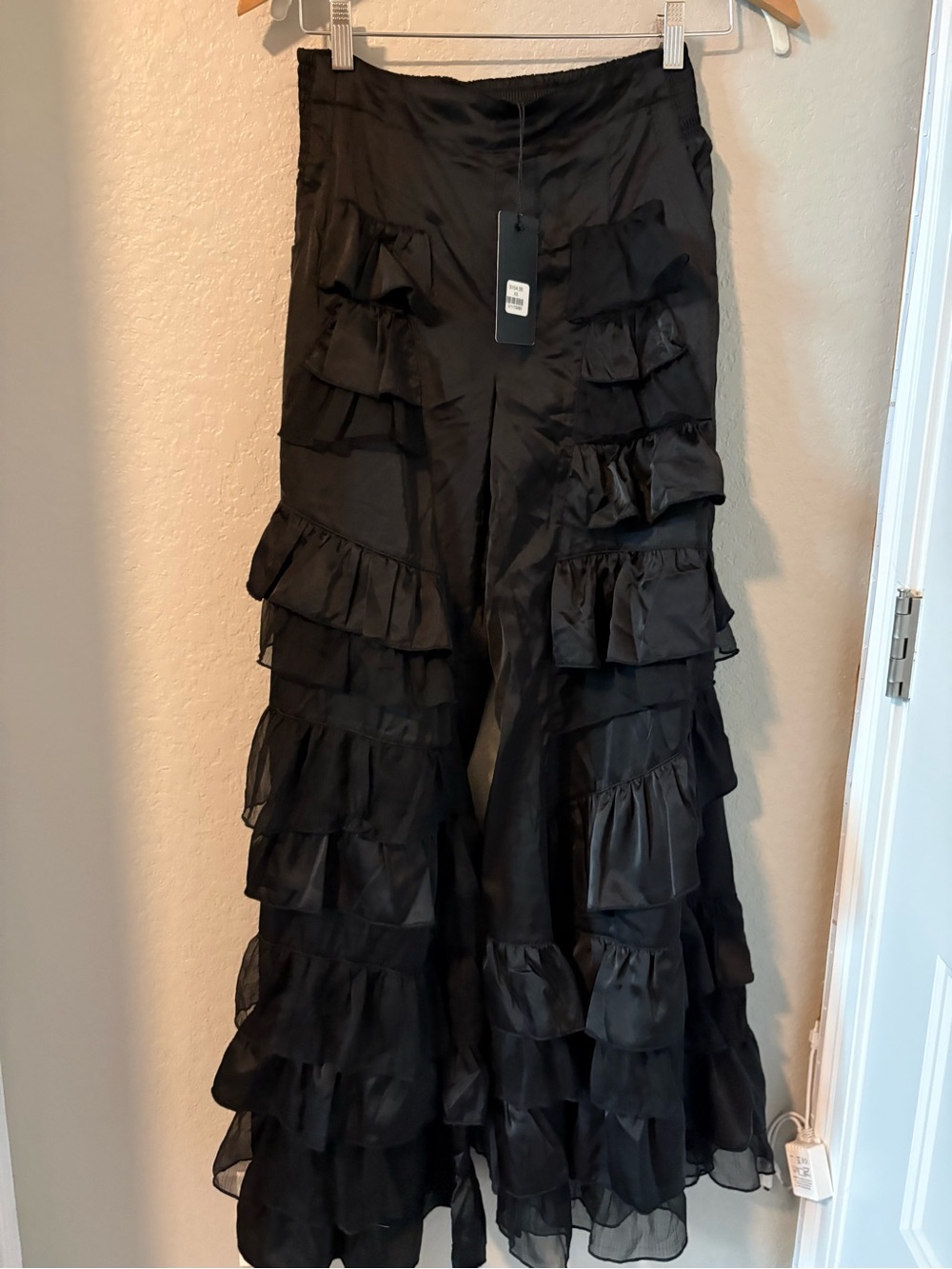 Women's Black Ruffle Tiered Skirt - Elegant Layered Design